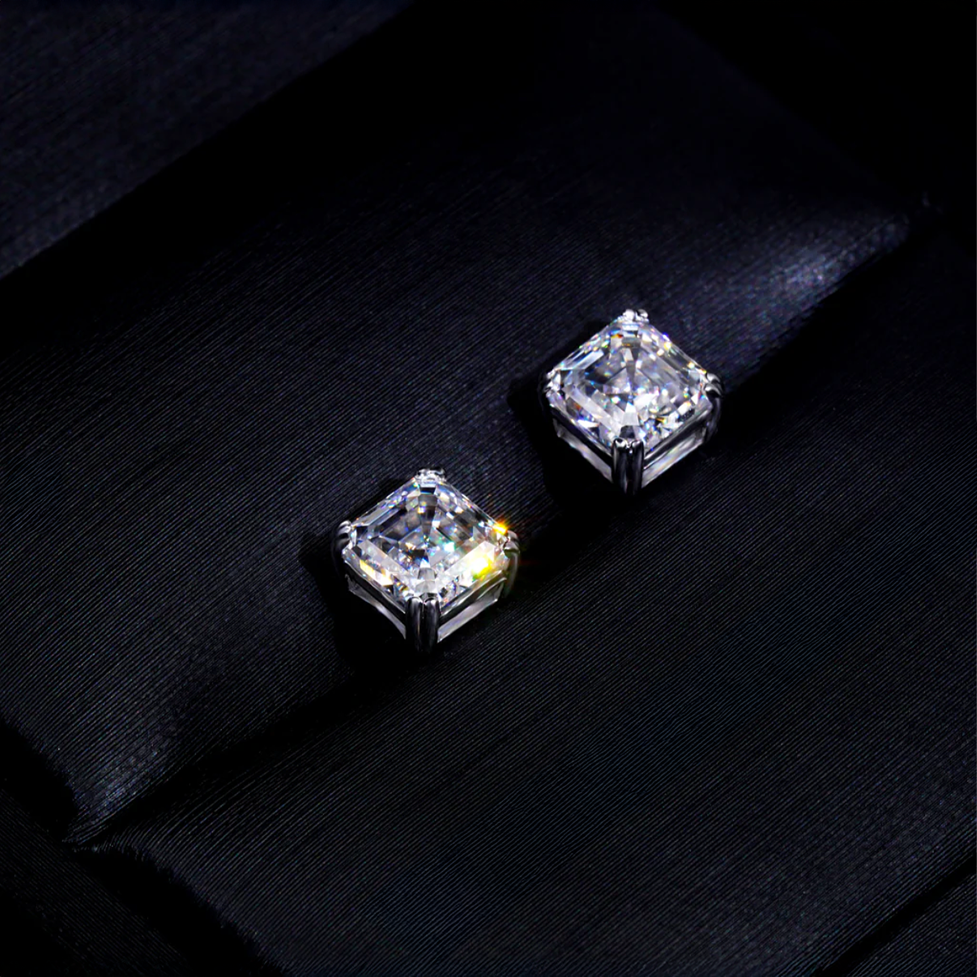 VVS Moissanite Asscher Cut Earrings