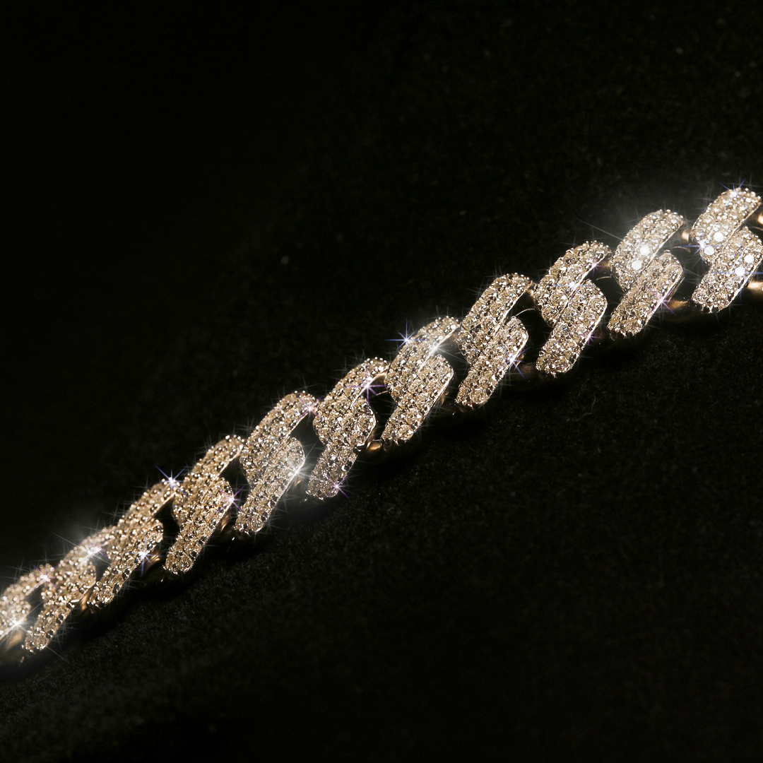 925S & VVS MOISSANITE 12MM PRONG CUBAN LINK CHAIN